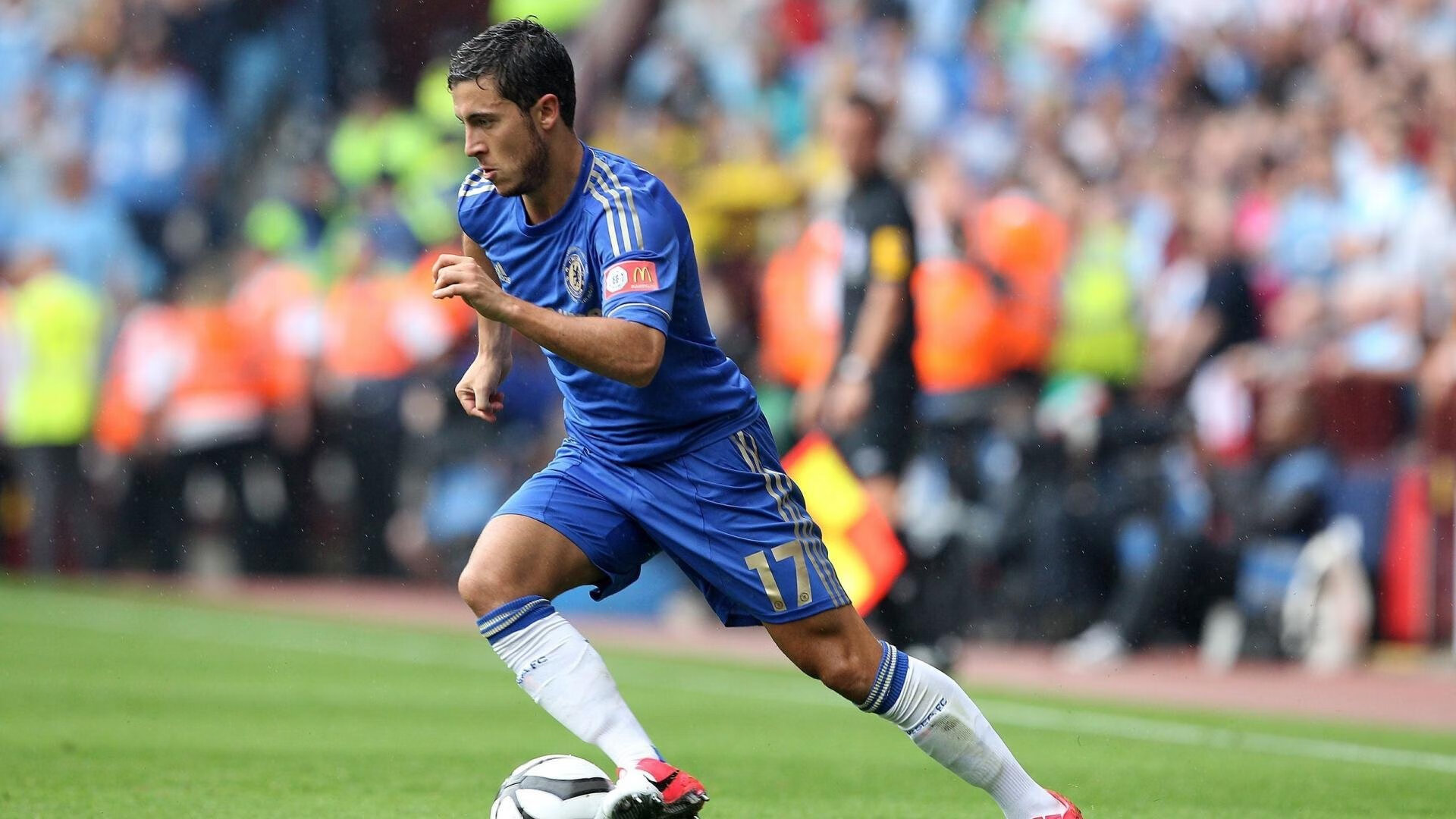 德国男子100米选手在预赛中表现出色，晋级半决赛，德国女子100米运动员luckenkemper